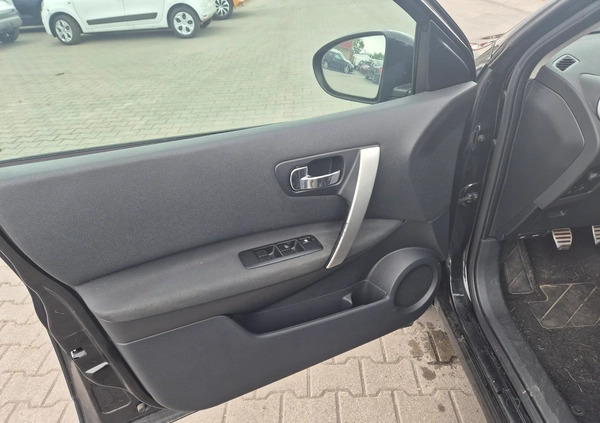 Nissan Qashqai cena 17500 przebieg: 181000, rok produkcji 2012 z Pleszew małe 79